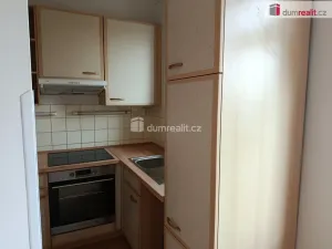 Pronájem bytu 2+kk, Praha - Bubeneč, Ve struhách, 40 m2