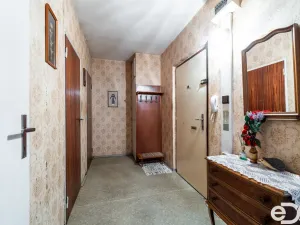 Prodej bytu 3+kk, Praha, Bohúňova, 61 m2