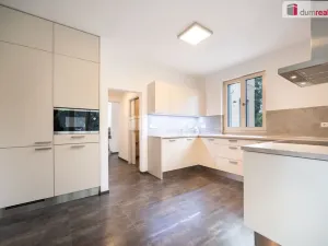 Prodej rodinného domu, Praha - Dolní Chabry, Ledčická, 224 m2