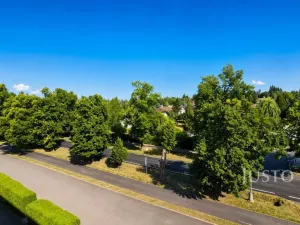 Prodej bytu 4+kk, Kamenice, Sídliště II, 77 m2