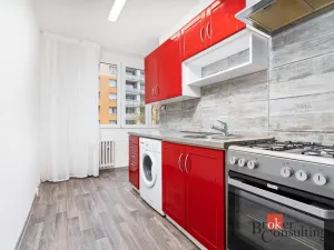 Pronájem bytu 2+1, Plzeň - Skvrňany, Křimická, 52 m2
