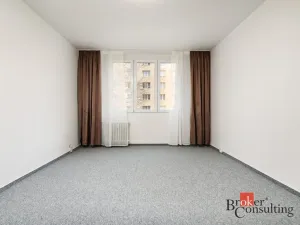 Pronájem bytu 2+1, Plzeň - Skvrňany, Křimická, 52 m2