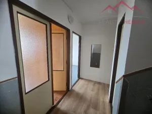 Prodej bytu 3+1, Chomutov, Kundratická, 71 m2