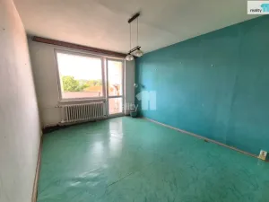 Prodej bytu 3+1, Cheb, Lomená, 64 m2