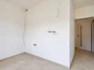 Prodej bytu 2+1, Neratovice, Na Skalkách, 49 m2