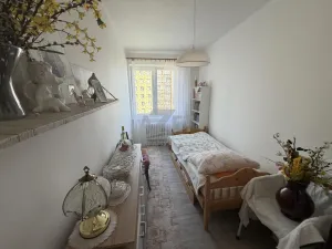 Prodej bytu 3+1, Karviná - Mizerov, tř. Těreškovové, 65 m2