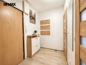 Pronájem bytu 1+1, Praha - Modřany, Rakovského, 31 m2