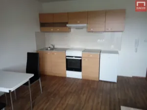 Pronájem bytu 1+kk, Olomouc, Balcárkova, 27 m2