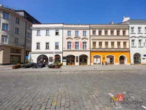 Pronájem restaurace, Hradec Králové, Velké náměstí, 700 m2