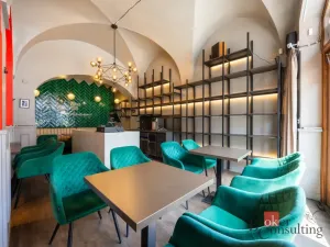 Pronájem restaurace, Hradec Králové, Velké náměstí, 700 m2