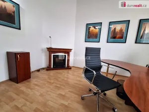 Pronájem kanceláře, Praha - Bubeneč, Bubenečská, 51 m2