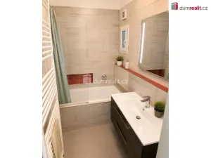 Prodej bytu 3+1, Praha - Dejvice, Eliášova, 82 m2