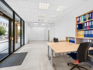 Prodej obchodního prostoru, Plzeň - Černice, Vltavínová, 86 m2