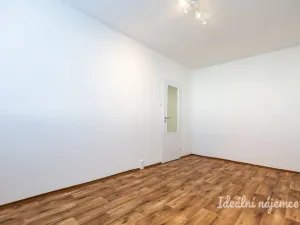 Pronájem bytu 3+1, Praha - Kobylisy, Taussigova, 67 m2
