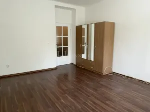 Pronájem bytu 1+kk, Praha - Vokovice, Africká, 31 m2