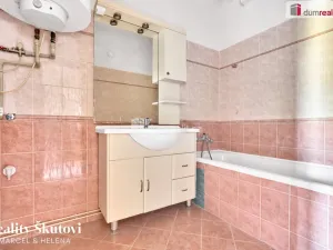 Prodej činžovního domu, Ústí nad Labem - Předlice, Hrbovická, 350 m2