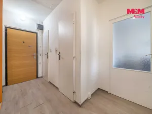 Prodej bytu 2+kk, Praha - Stodůlky, Zvoncovitá, 43 m2