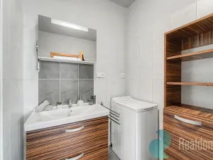 Prodej bytu 3+kk, Praha, Vágnerova, 71 m2