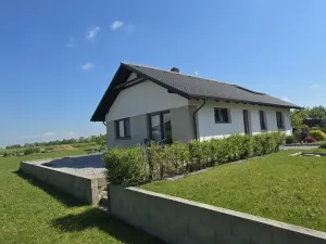 Prodej rodinného domu, Mojné, 99 m2