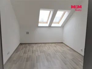 Pronájem bytu 2+1, Brno - Starý Lískovec, U hřiště, 50 m2