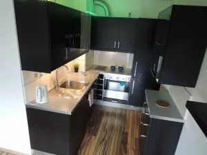 Pronájem bytu 2+kk, Praha - Střížkov, Vysočanská, 42 m2
