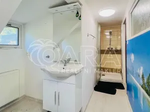 Pronájem rodinného domu, Praha - Stodůlky, Plzeňská, 141 m2