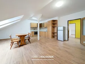Pronájem bytu 3+kk, Ivančice, Komenského náměstí, 68 m2