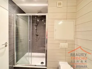 Prodej bytu 1+1, Hradec Králové, třída Edvarda Beneše, 40 m2