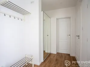 Pronájem bytu 2+1, Praha - Malešice, Přistoupimská, 62 m2