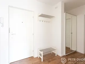 Pronájem bytu 2+1, Praha - Malešice, Přistoupimská, 62 m2