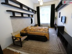 Pronájem bytu 2+1, Praha - Vinohrady, Římská, 65 m2