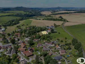 Prodej pozemku pro bydlení, Jinolice, 1397 m2