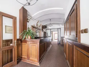 Pronájem restaurace, Doksy, Komenského, 261 m2
