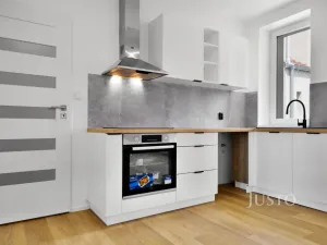 Pronájem bytu 2+kk, Děčín - Děčín IV-Podmokly, Plzeňská, 64 m2