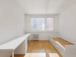 Pronájem bytu 3+1, Praha - Letňany, Ostravská, 73 m2