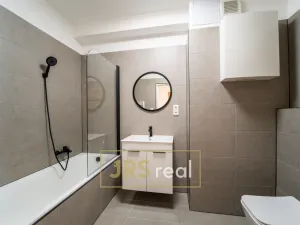 Prodej bytu 3+1, Hustopeče, Gen. Peřiny, 78 m2