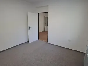 Prodej bytu 3+1, Adamov, Petra Jilemnického, 69 m2