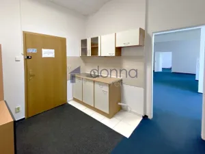Pronájem kanceláře, Praha, Bartákova, 92 m2