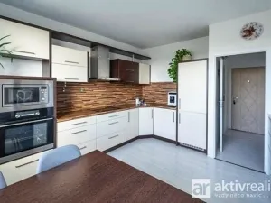 Pronájem bytu 1+1, Neratovice, Na Výsluní, 36 m2