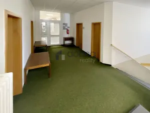 Pronájem kanceláře, Praha, Bartákova, 32 m2
