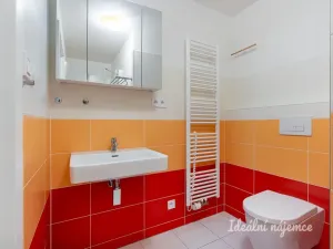 Pronájem bytu 4+kk, Horoměřice, Karla IV., 117 m2