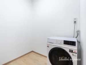 Pronájem bytu 3+1, Kralupy nad Vltavou, sídl. Hůrka, 66 m2