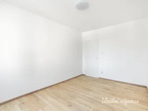 Pronájem bytu 3+1, Kralupy nad Vltavou, sídl. Hůrka, 66 m2