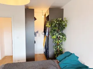 Pronájem bytu 2+kk, Praha, Třeboradická, 57 m2