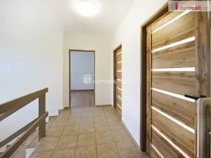 Pronájem rodinného domu, Úštěk - Úštěk-Českolipské Předměstí, Vilová čtvrť, 167 m2