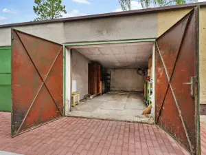 Prodej garáže, Králův Dvůr, 18 m2