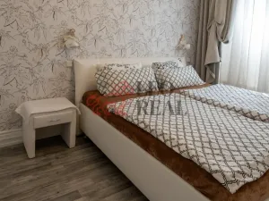Prodej bytu 3+1, Karlovy Vary, Poděbradská, 101 m2