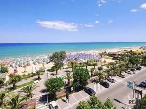 Prodej bytu 2+kk, Via V. Bellini,Villa Rosa,, 42 m2