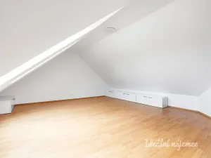 Pronájem bytu 3+kk, Jinočany, U potoka, 89 m2