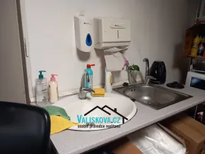 Pronájem obchodního prostoru, Kojetín, Masarykovo náměstí, 25 m2